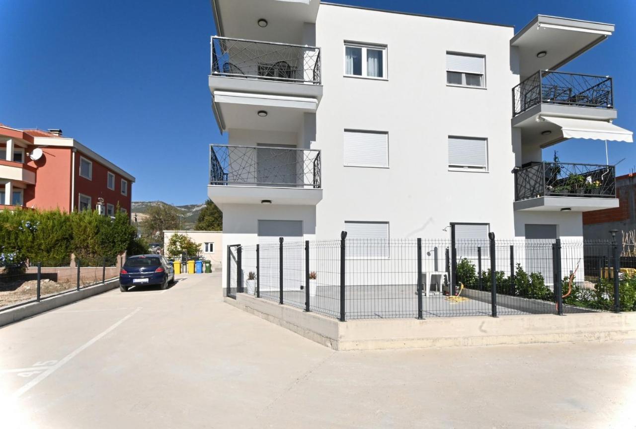 Luxury Apartment White Crystal Kaštela Kültér fotó