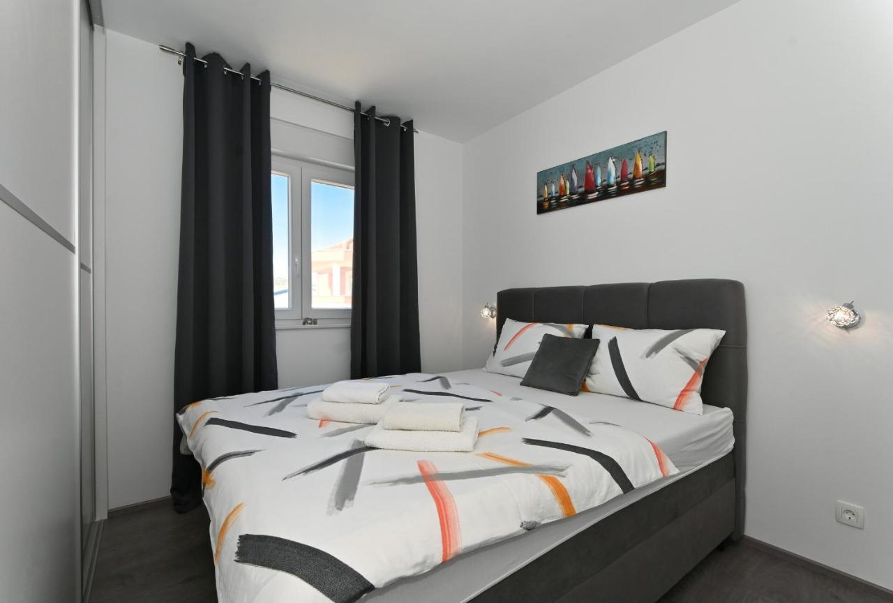Luxury Apartment White Crystal Kaštela Kültér fotó